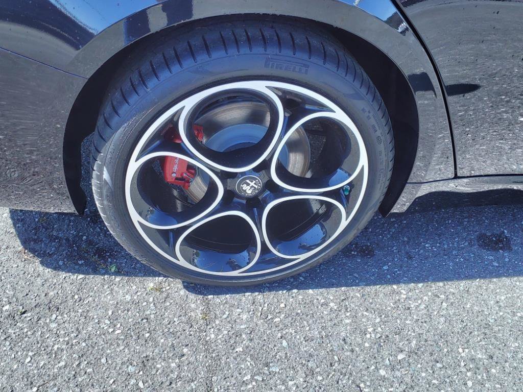 New 2025 Alfa Romeo Giulia RWD image 21