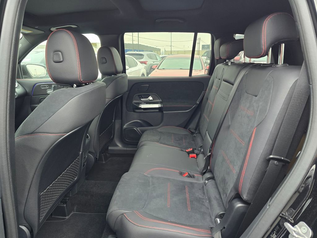 New 2024 Mercedes-Benz GLB 250 image 16
