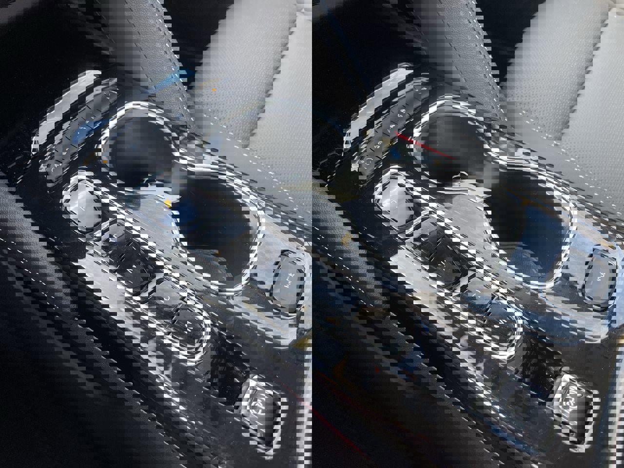 Certified 2023 Buick Envision Essence w/ Sport Touring Package image 15