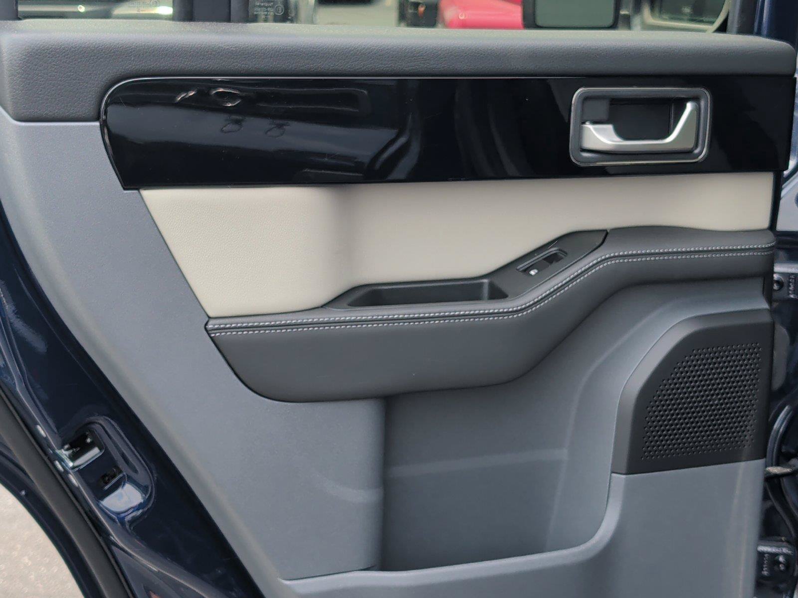 New 2025 INEOS Grenadier Station Wagon AWD/4WD image 33