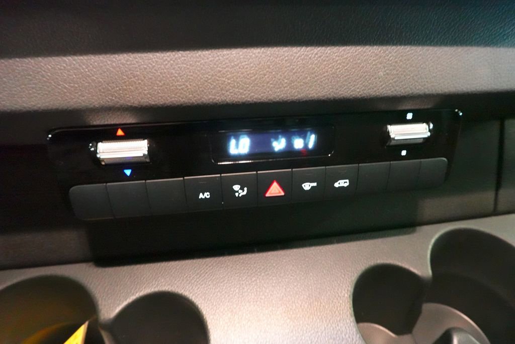 Used 2025 Mercedes-Benz Sprinter 2500 image 10
