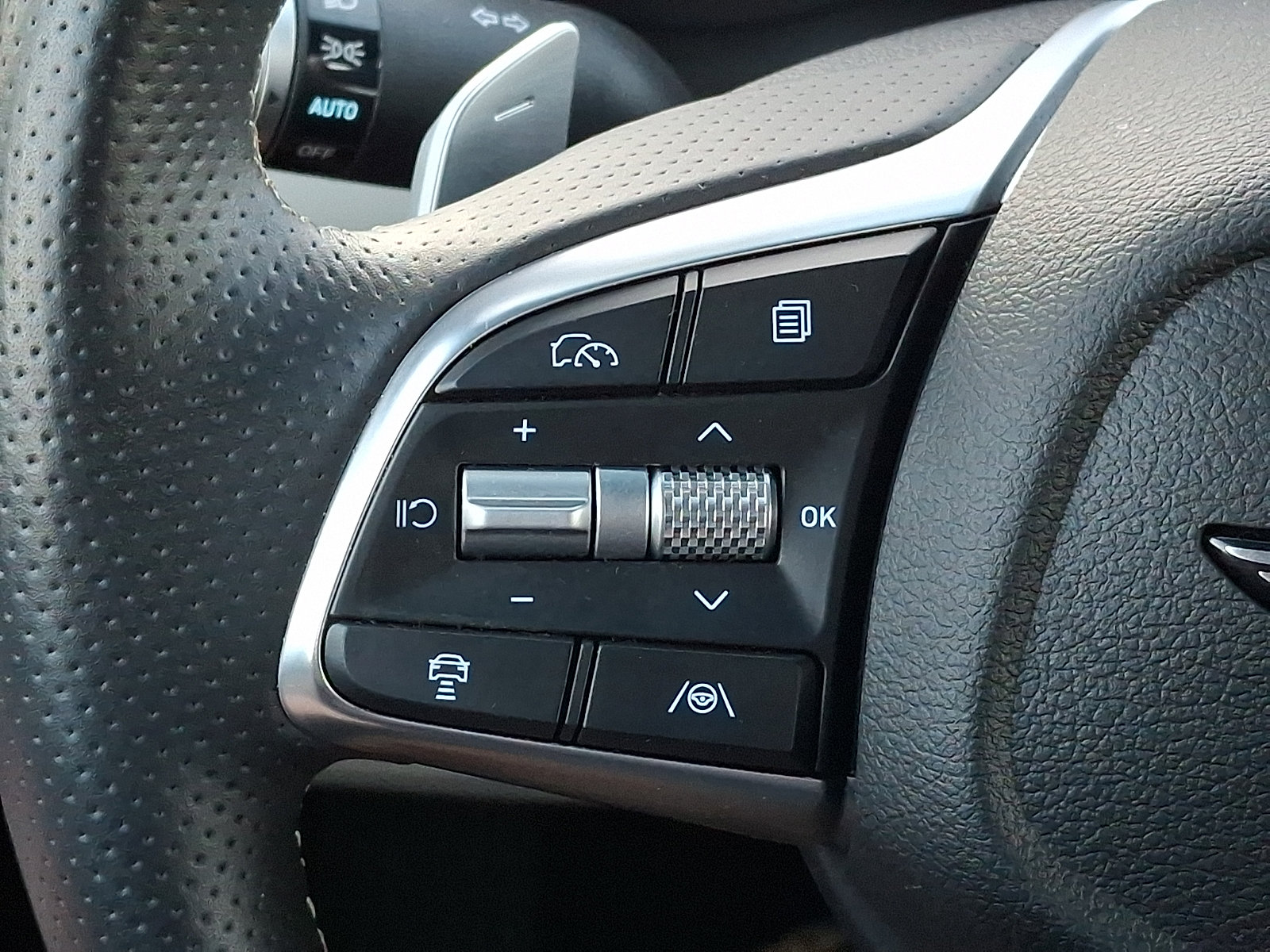 Used 2026 Genesis G70 2.5T AWD/4WD image 21