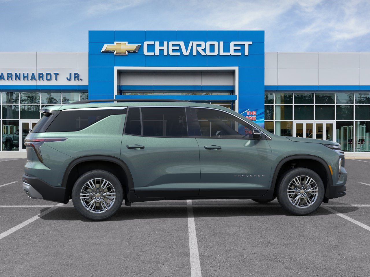 New 2027 Chevrolet Traverse LT w/ Driver Confidence Package FWD image 7