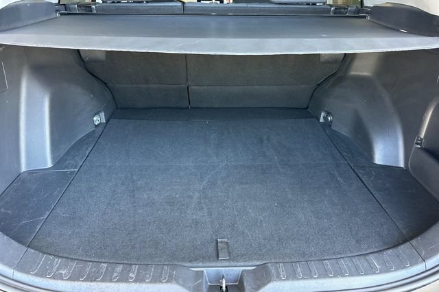 Used 2025 Toyota RAV4 XLE FWD image 19