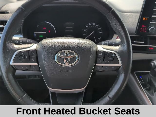 Used 2024 Toyota Sienna XLE image 10