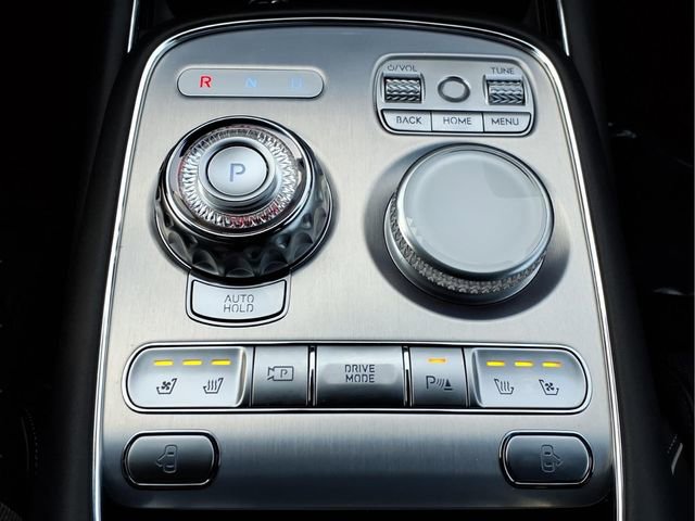 Used 2024 Genesis G90 3.5T image 25