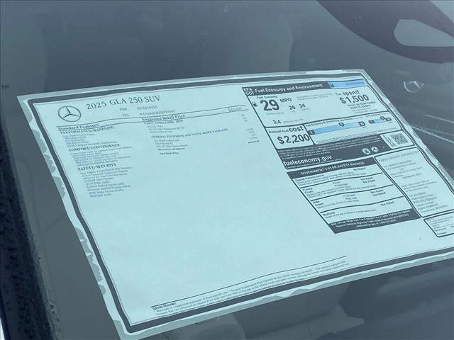 New 2025 Mercedes-Benz GLA 250 image 28