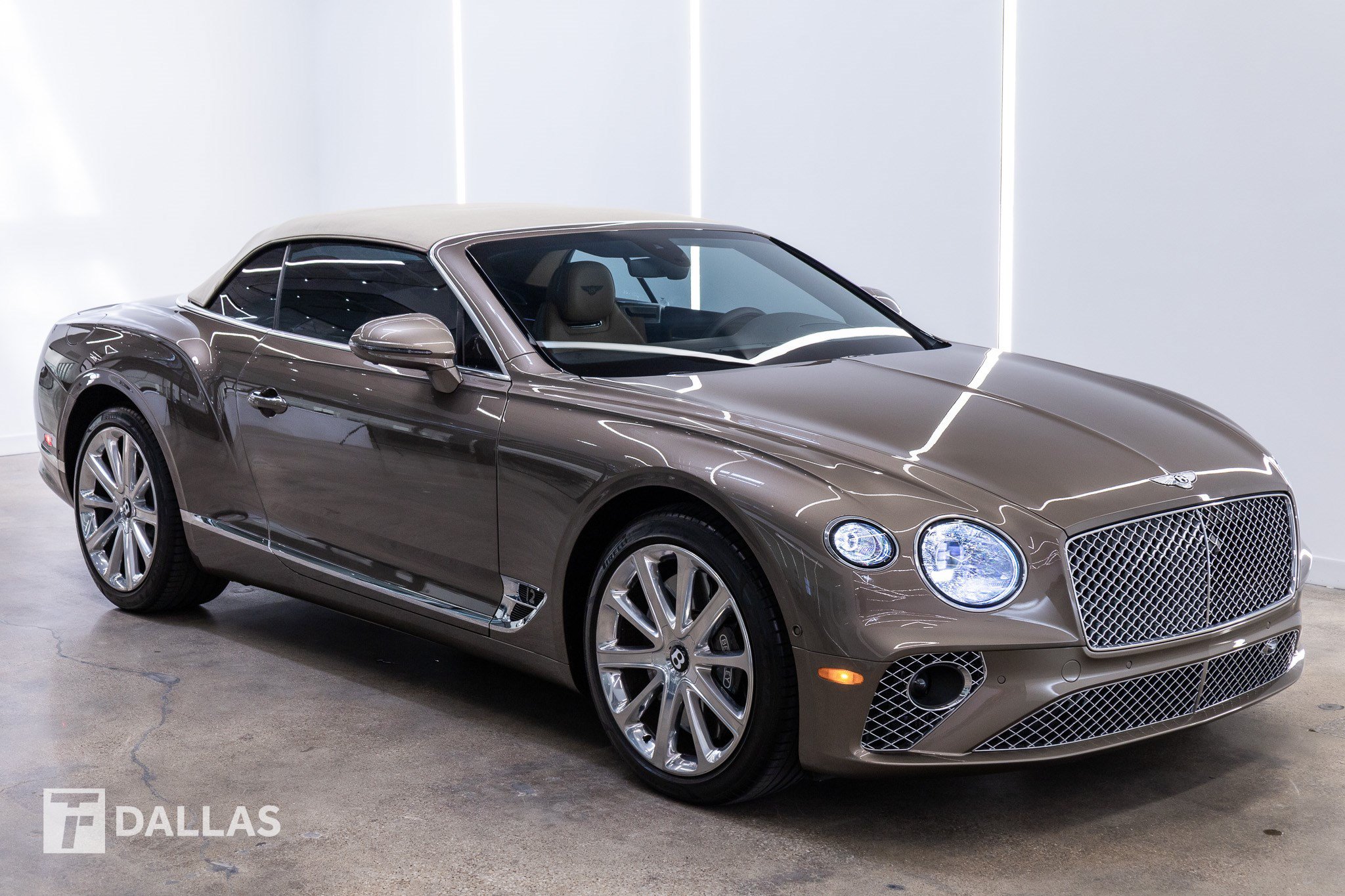 Used 2020 Bentley Continental GT AWD/4WD image 17