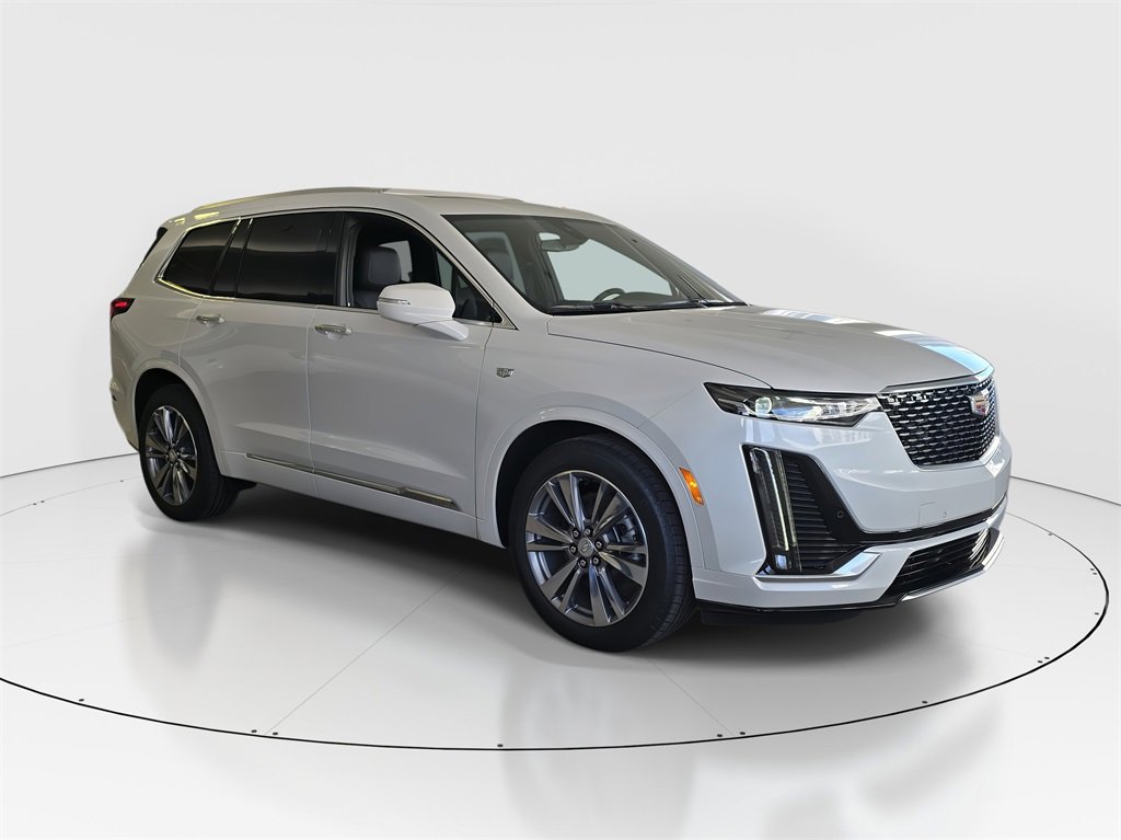 New 2025 Cadillac XT6 Premium Luxury image 2