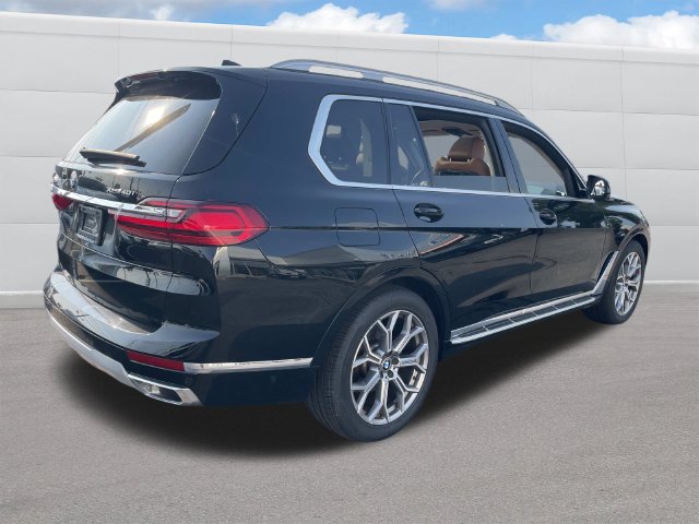 Used 2021 BMW X7 xDrive40i w/ Parking Assistance Package AWD/4WD image 9