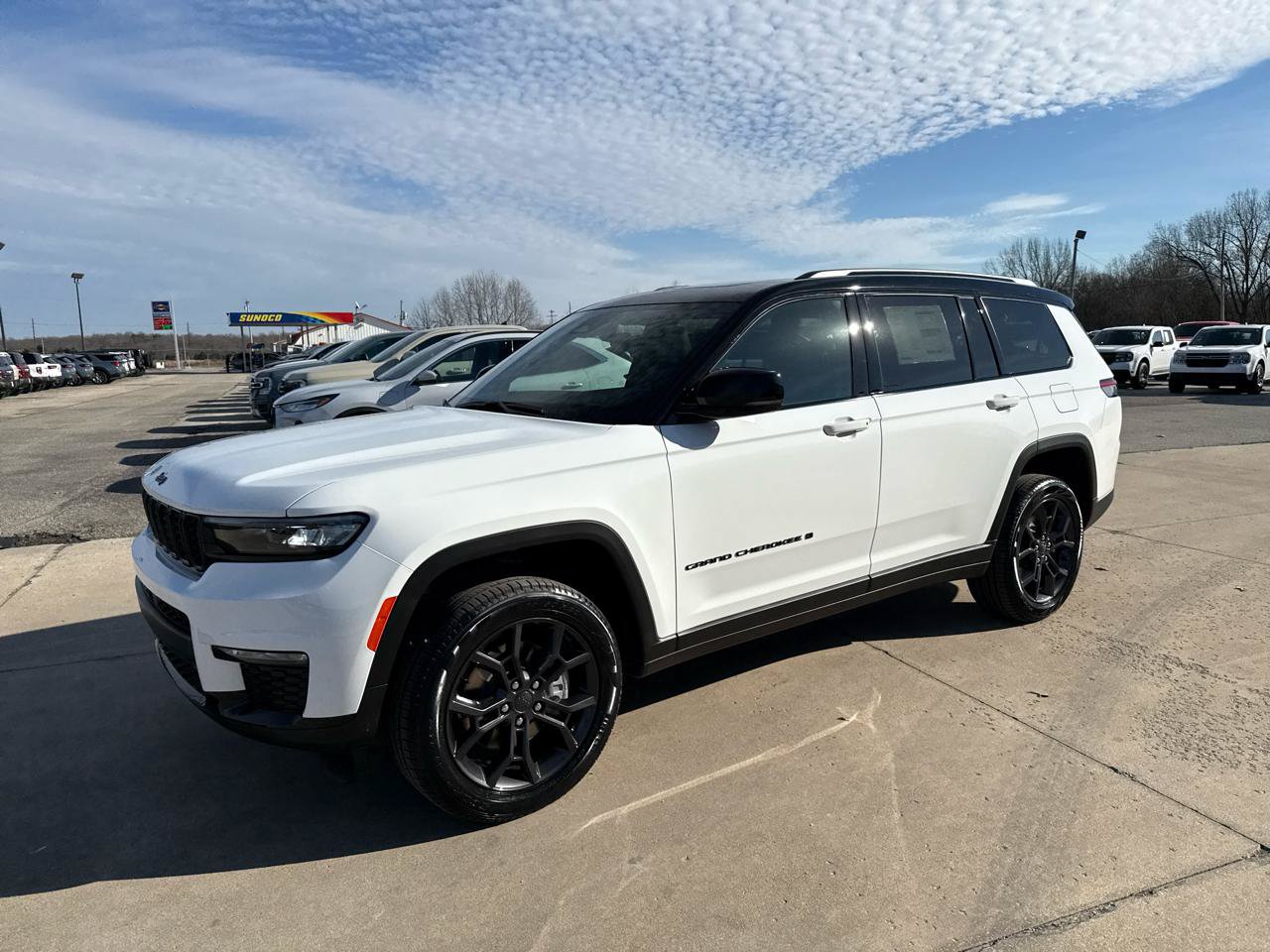 New 2025 Jeep Grand Cherokee L Limited AWD/4WD image 15