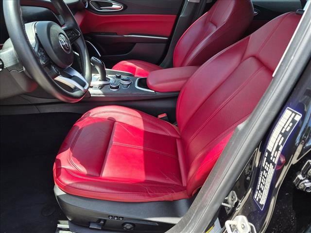Used 2021 Alfa Romeo Giulia Sprint w/ Active Assist 1 Package RWD image 15