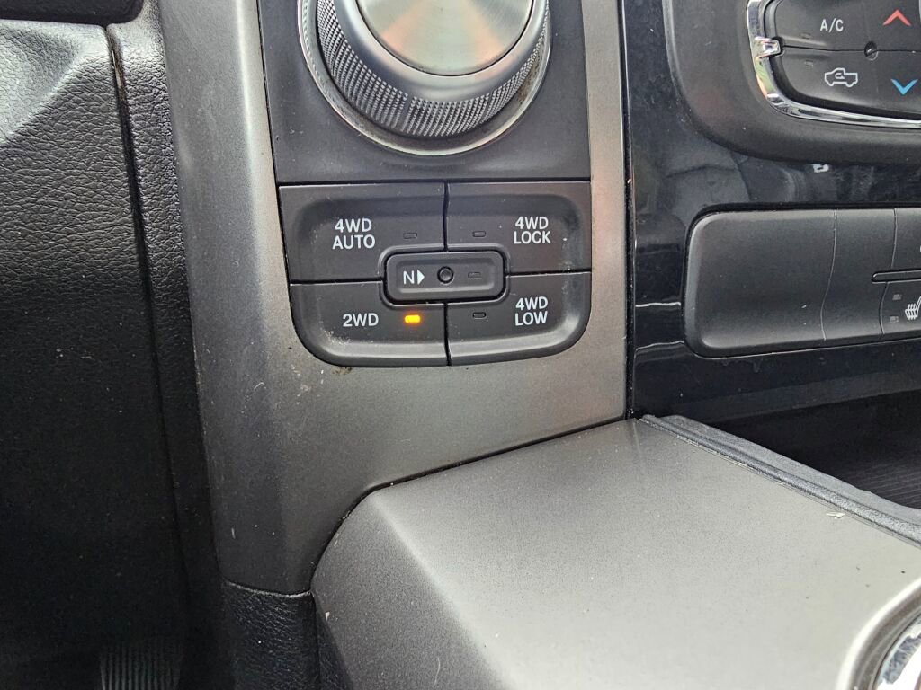 Used 2018 RAM 1500 Sport w/ Sport Premium Group image 40