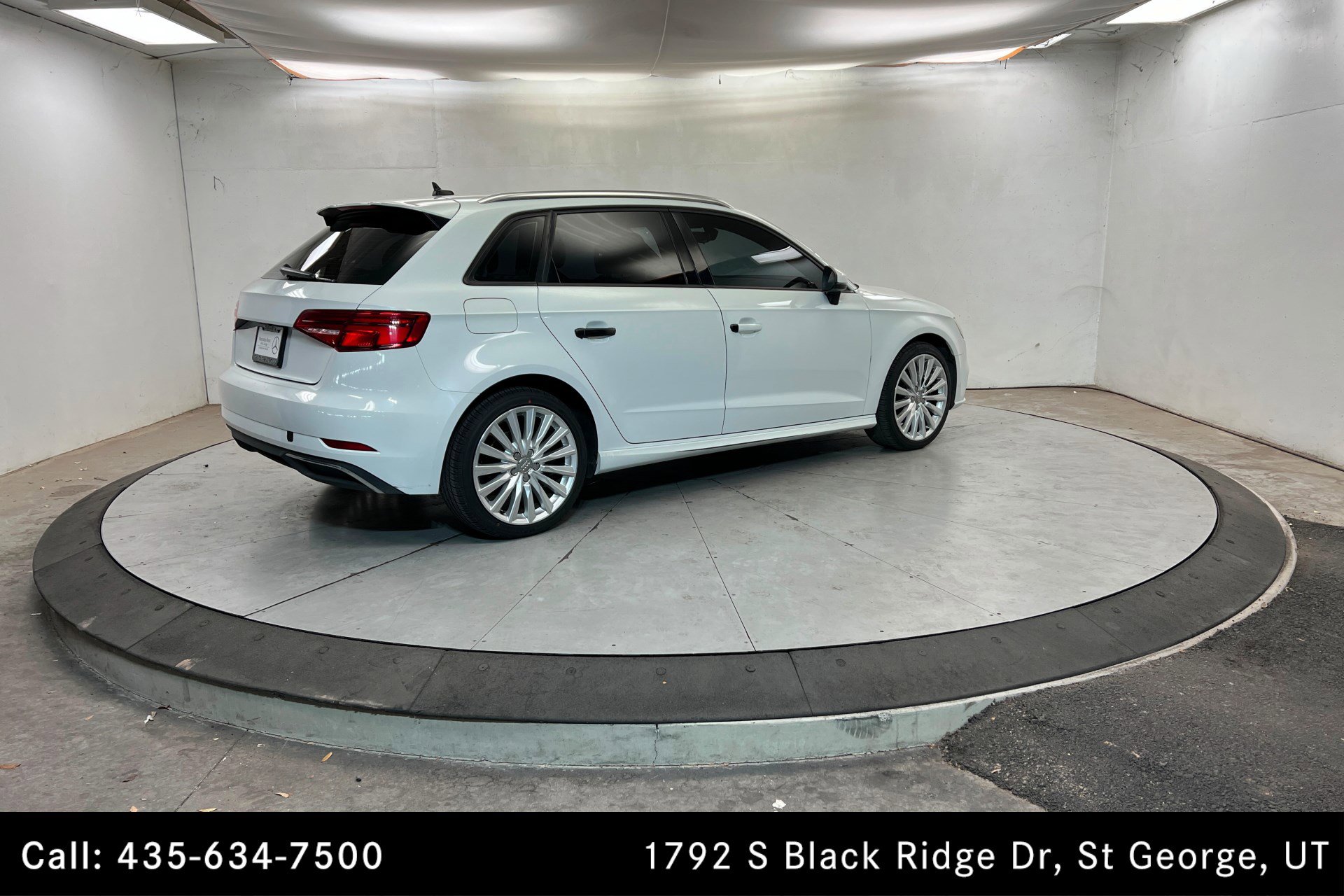 Used 2017 Audi A3 e-tron Premium w/ Sport Package image 5