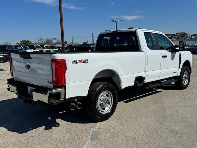 Used 2024 Ford F350 XL w/ Snow Plow/Camper Package AWD/4WD image 5