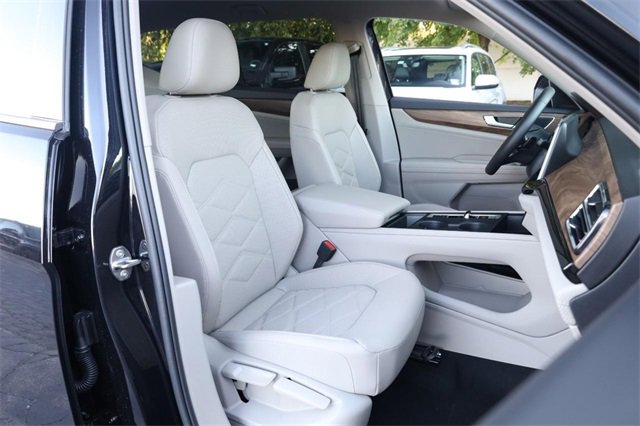 New 2026 Volkswagen Atlas SE image 26