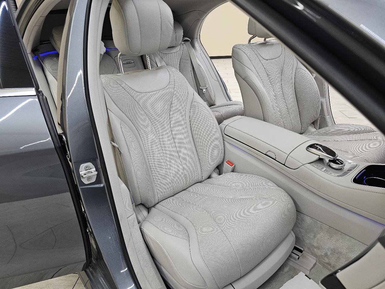 Used 2017 Mercedes-Benz S 550 4MATIC Sedan image 20