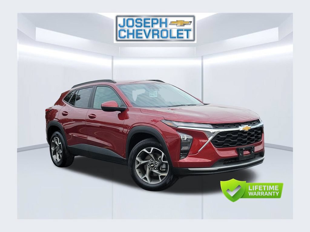 Used 2025 Chevrolet Trax LT FWD 360° Tour