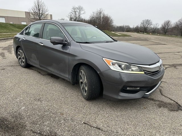 Used 2016 Honda Accord EX-L image 2