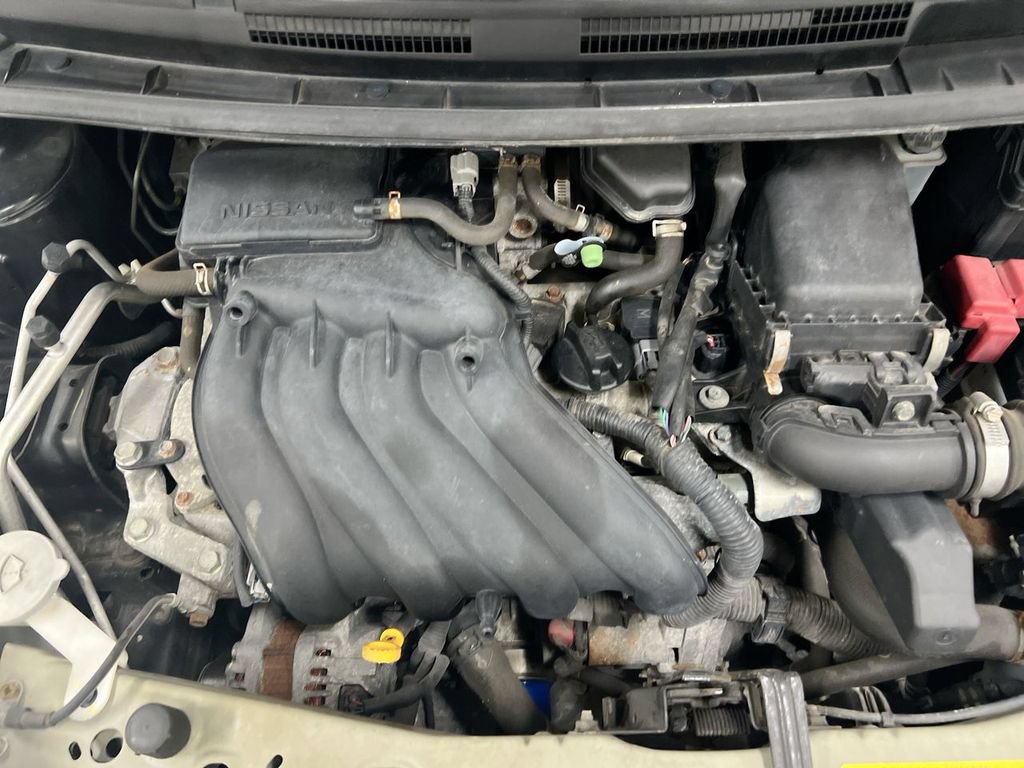 Used 2015 Nissan Versa Note SV FWD image 23