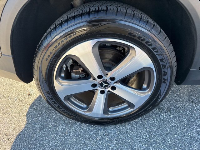 Used 2022 Mercedes-Benz GLC 300 4MATIC image 36