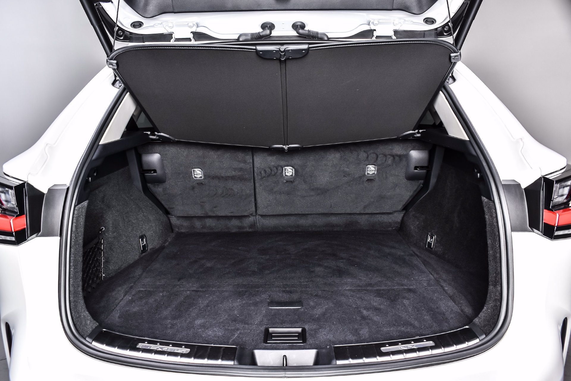 Used 2025 Lexus NX 350h AWD w/ Cold Area Package image 8