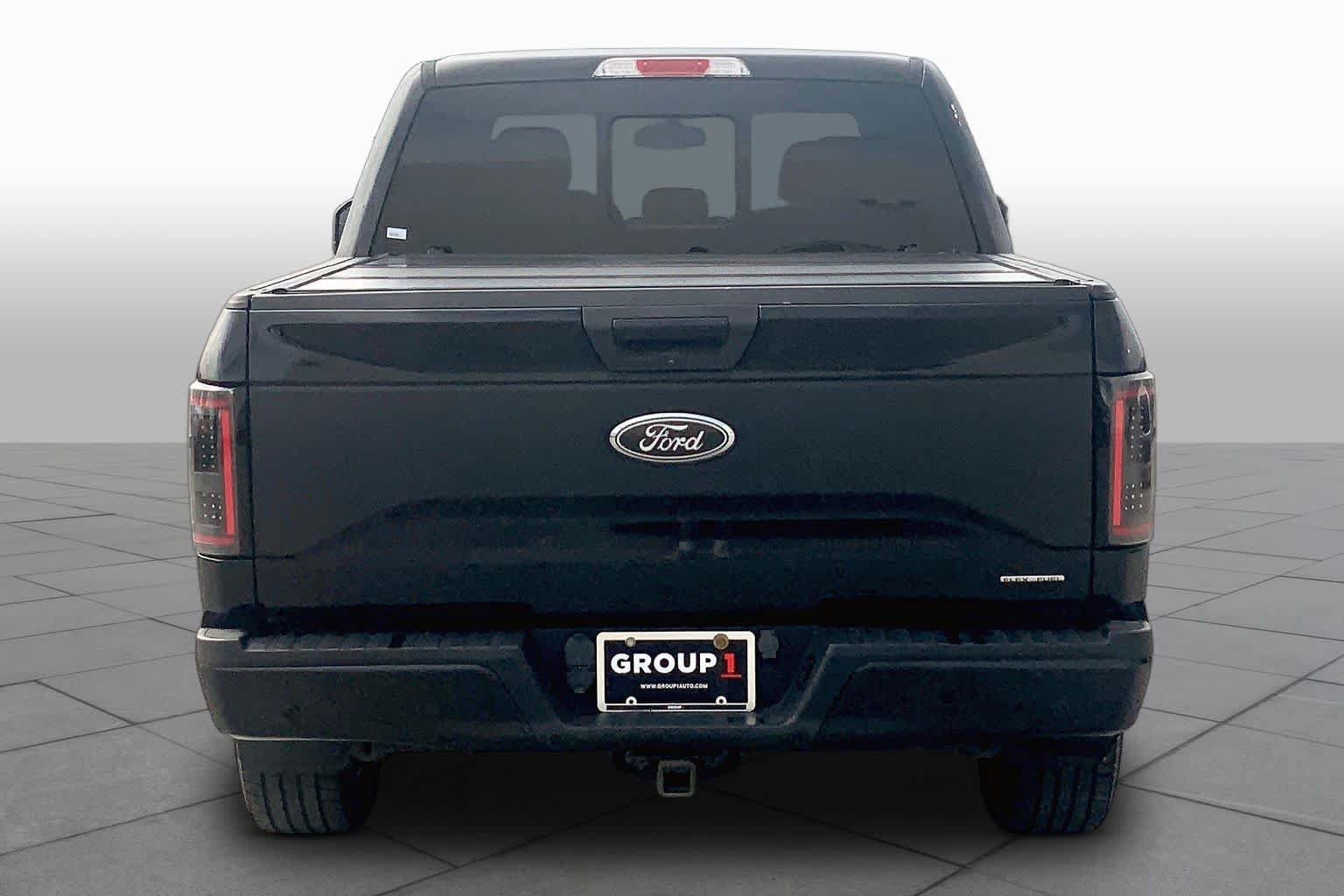 Used 2016 Ford F150 XLT w/ Equipment Group 302A Luxury RWD image 5