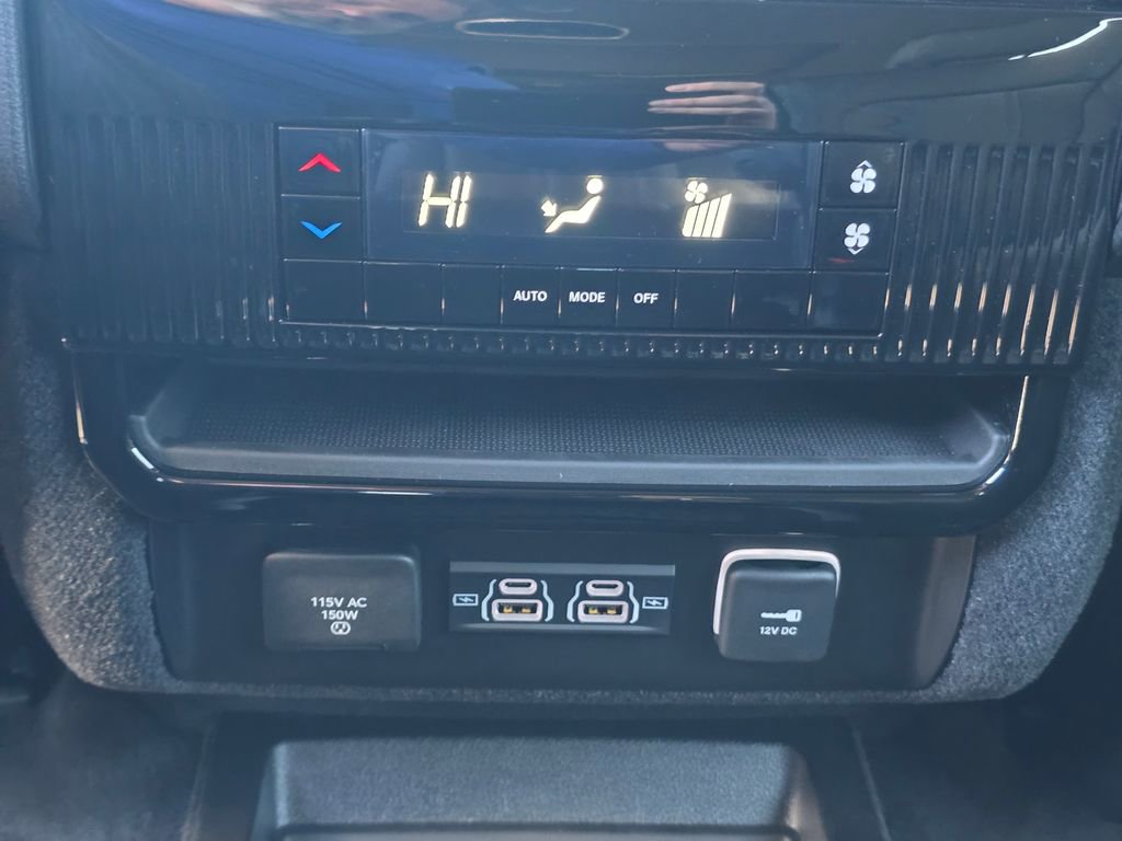 New 2026 Jeep Grand Wagoneer 4WD image 24