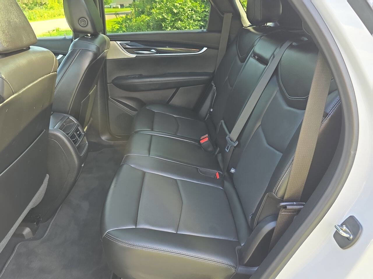 Used 2022 Cadillac XT5 Premium Luxury w/ Technology Package image 22