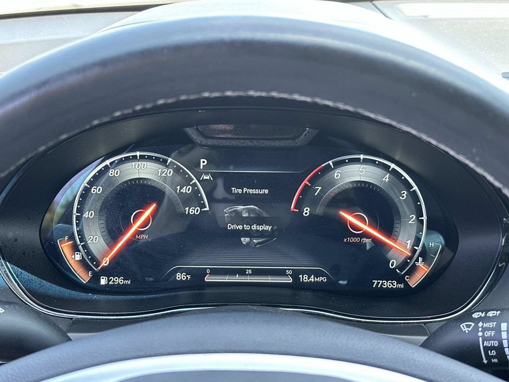 Used 2022 Genesis GV70 3.5T Sport w/ Sport Prestige Package AWD/4WD image 31