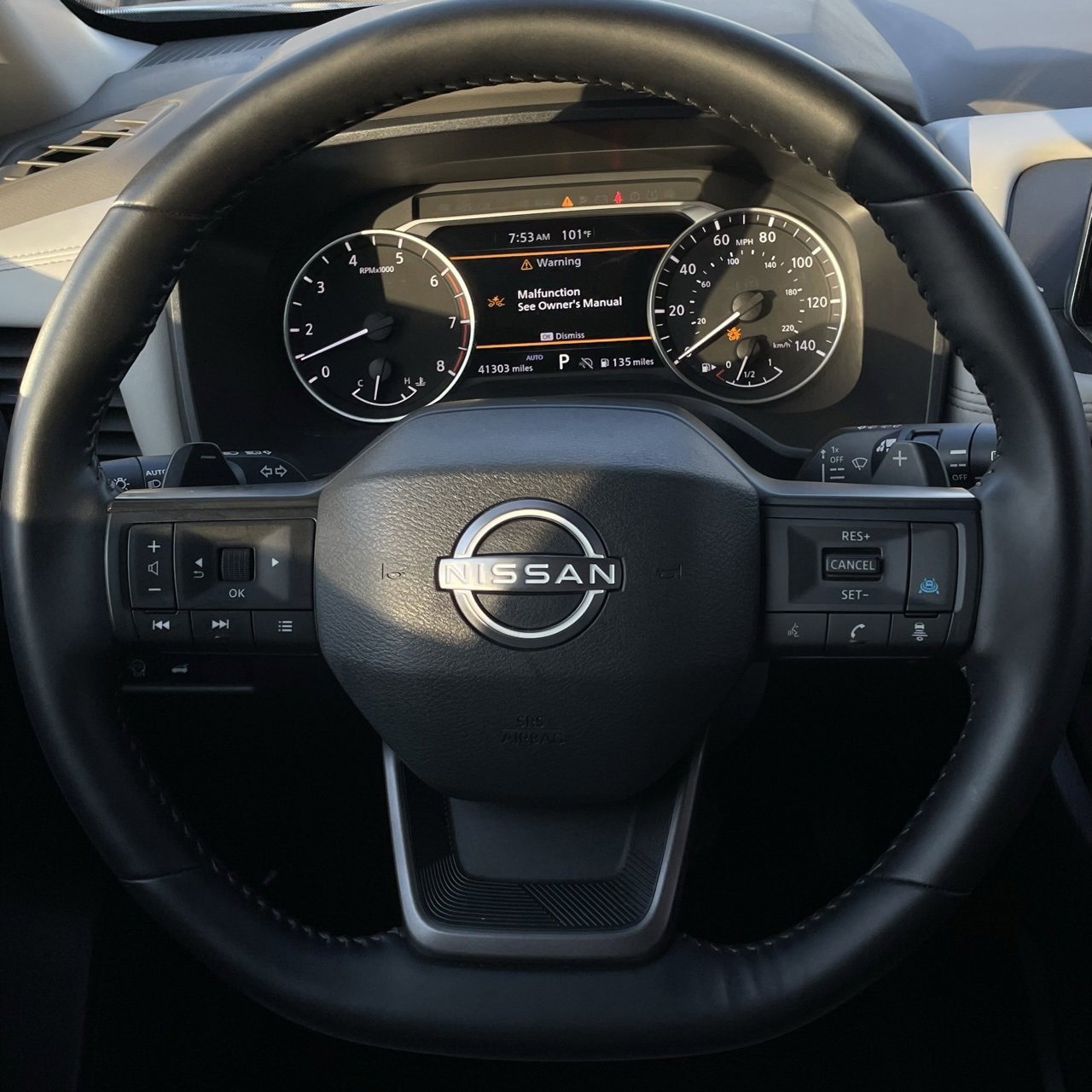 Used 2025 Nissan Rogue SV image 12