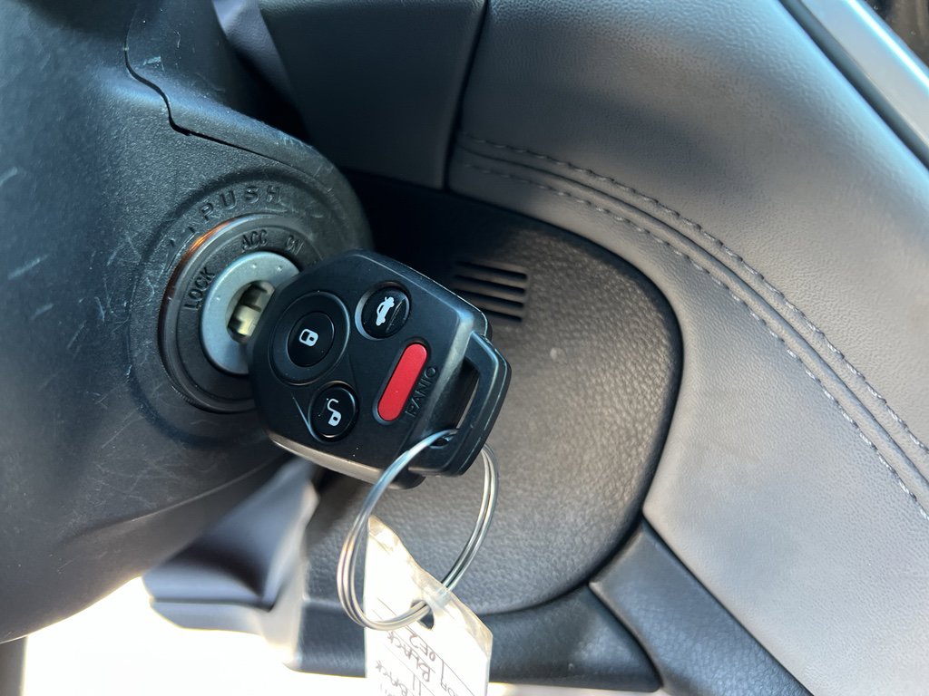 Used 2025 Subaru Outback Premium w/ Popular Package #1A image 16