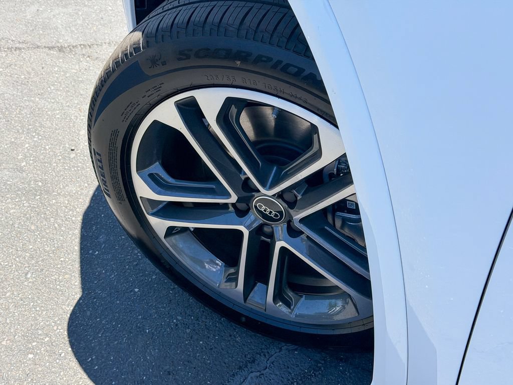 New 2026 Audi Q5 Premium AWD/4WD image 10