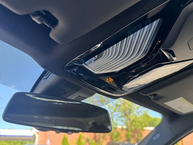 Used 2022 BMW 330i xDrive Sedan w/ Premium Package 2 image 27