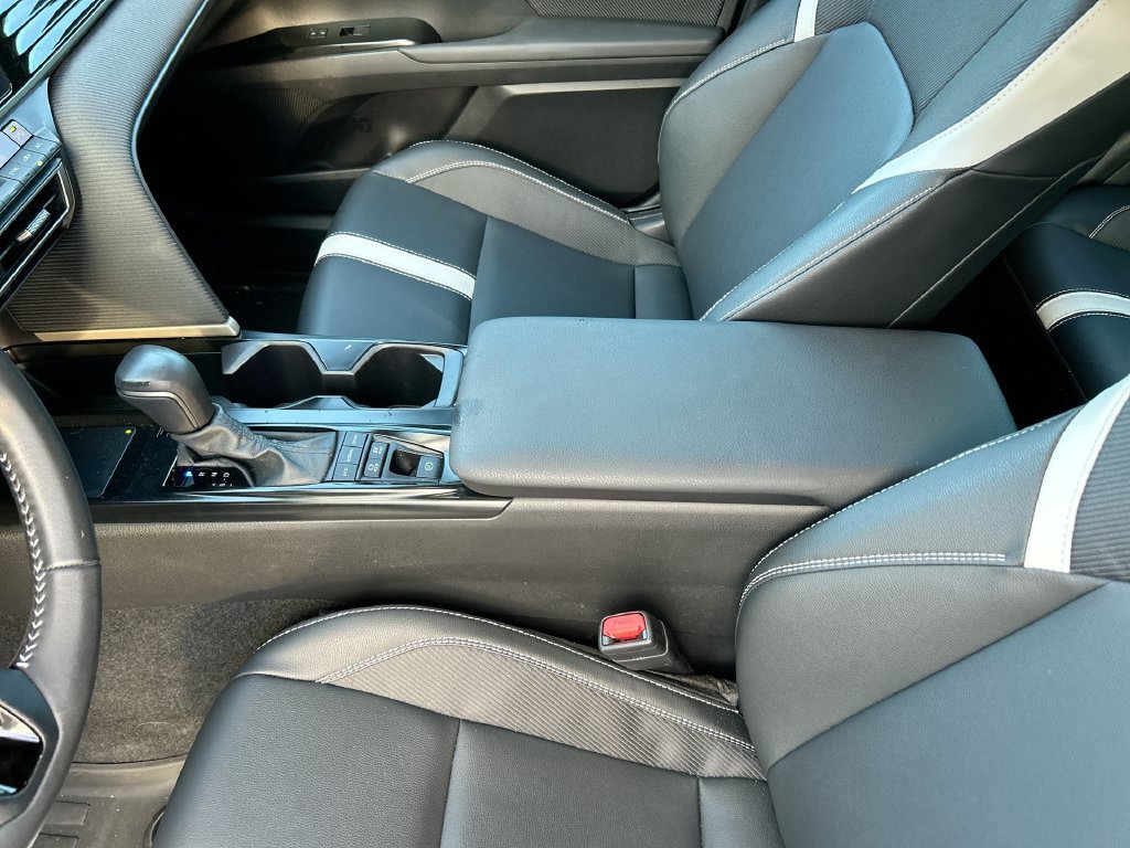 Used 2026 Toyota Camry SE w/ Convenience Package FWD image 29