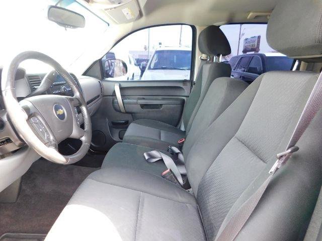 Used 2013 Chevrolet Silverado 1500 LS image 9