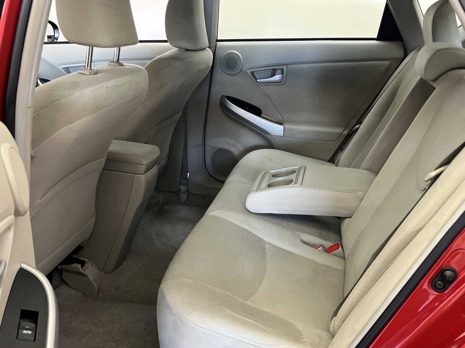 Used 2011 Toyota Prius Three image 23