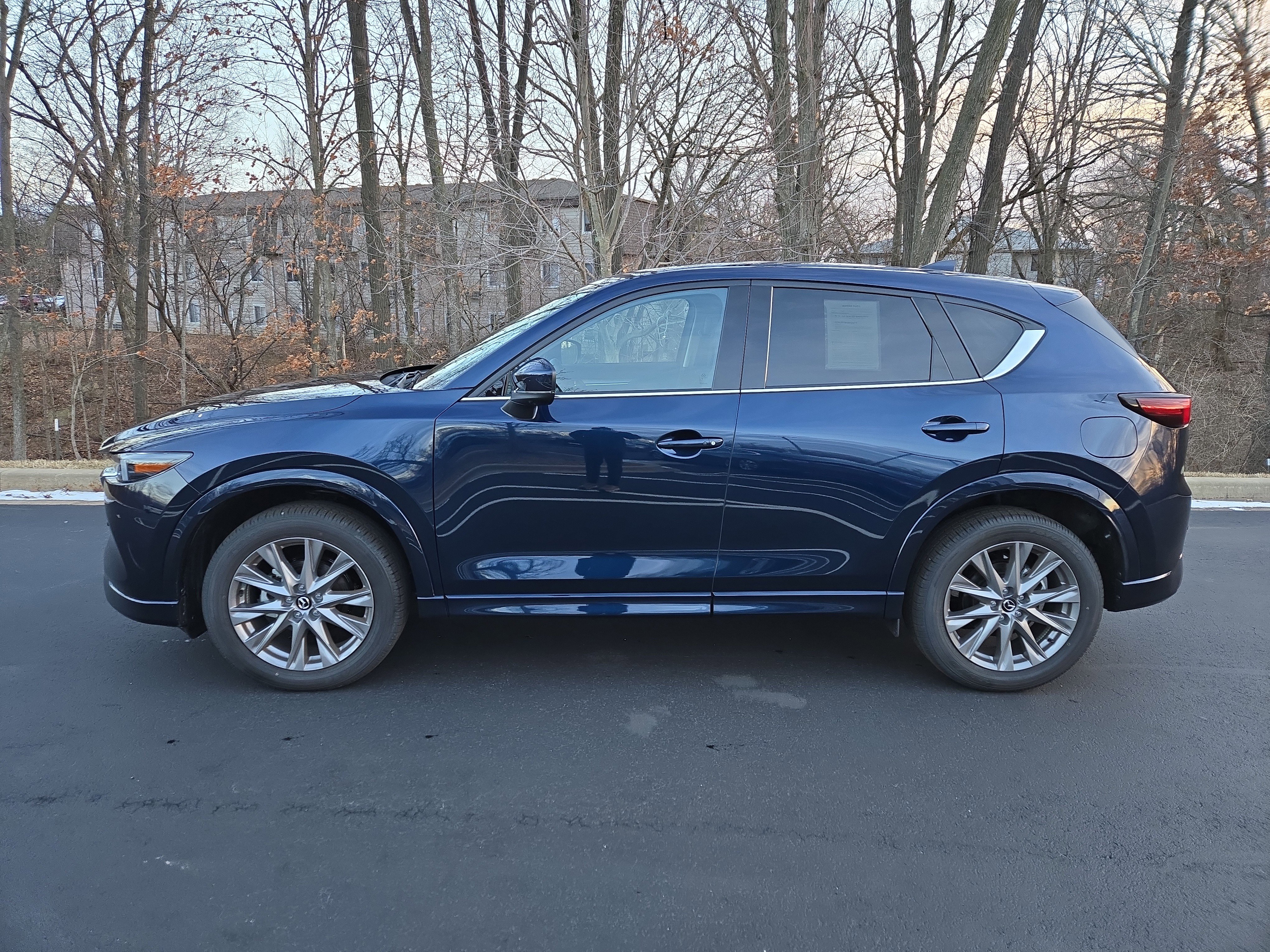 Used 2025 MAZDA CX-5 AWD 2.5 S w/ Premium Plus Pkg image 5