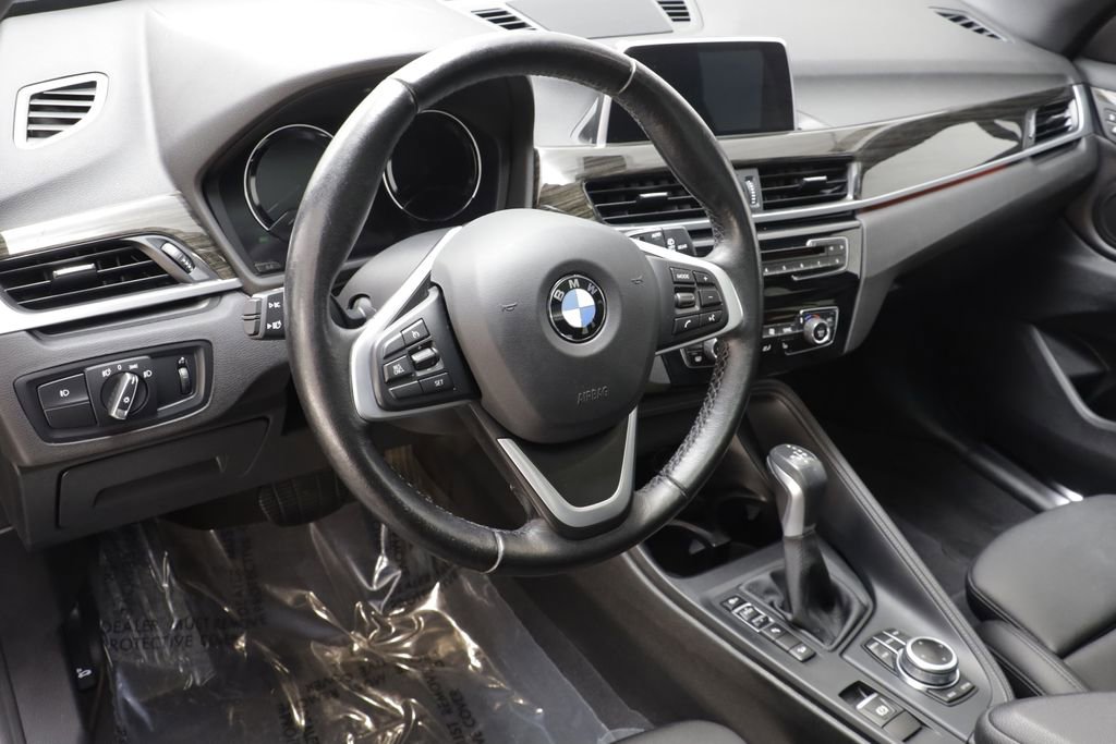 Used 2019 BMW X1 xDrive28i w/ Convenience Package AWD/4WD image 7