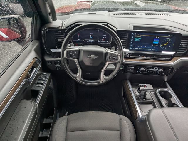 Used 2024 Chevrolet Silverado 1500 LT Trail Boss w/ Protection Package AWD/4WD image 16