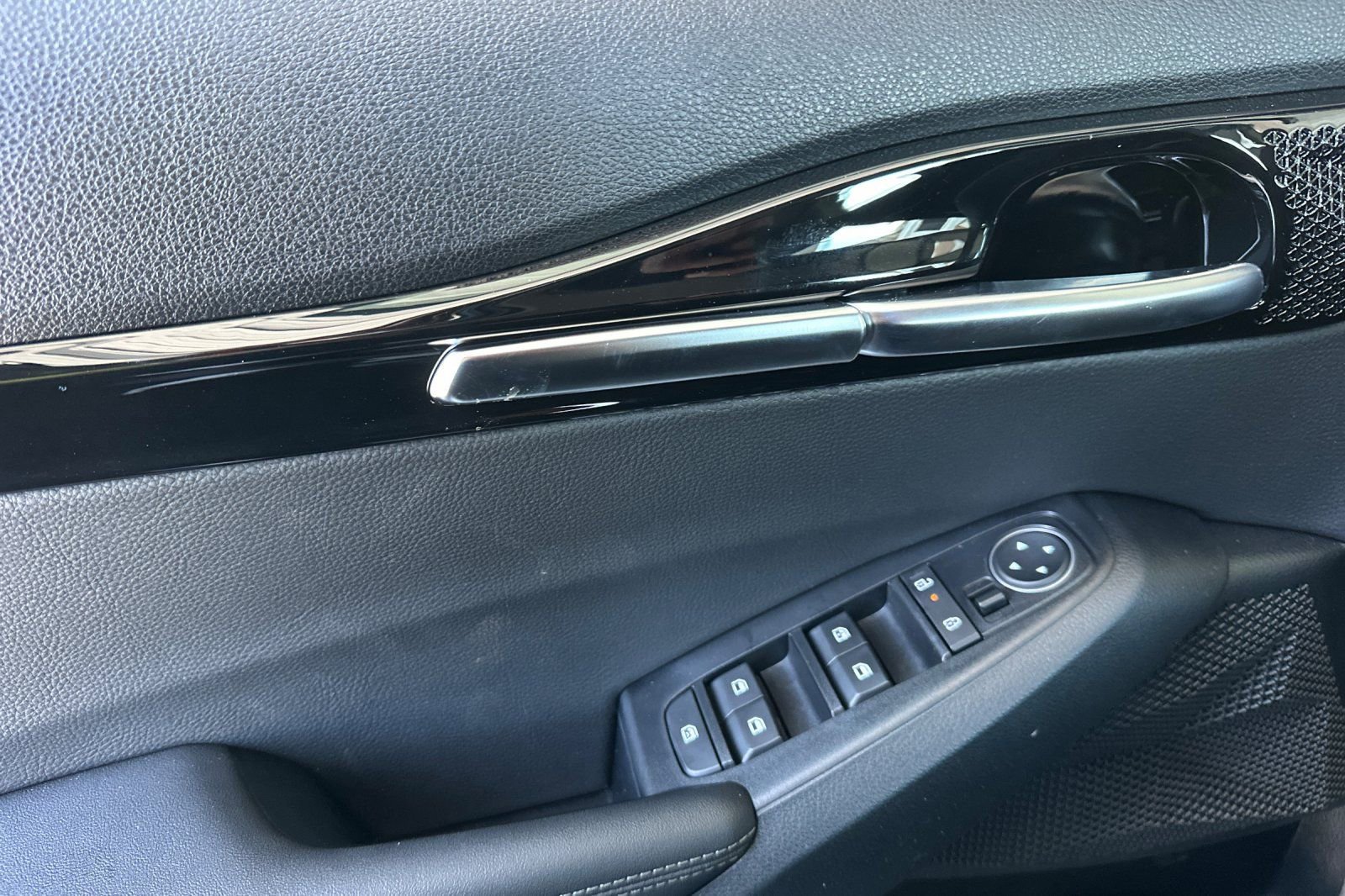 New 2026 Kia Seltos EX image 11