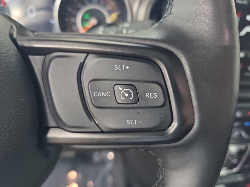 Used 2022 Jeep Wrangler Unlimited Sport AWD/4WD image 17