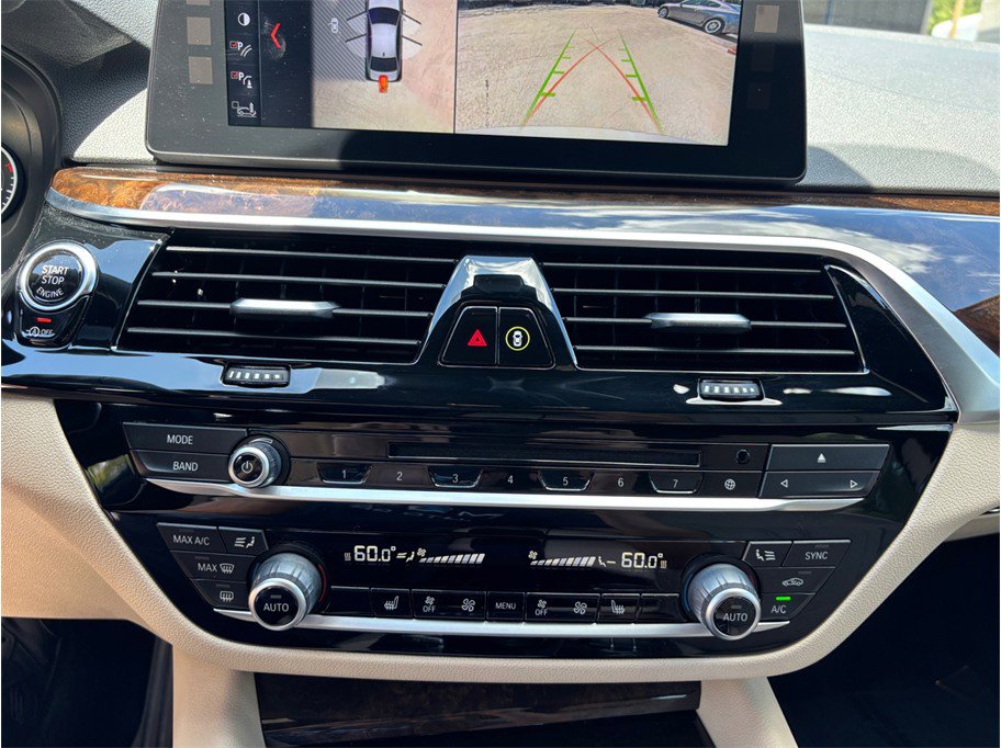 Used 2017 BMW 530i xDrive AWD/4WD image 33