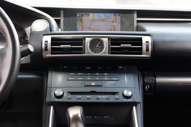 Used 2015 Lexus IS 350 w/ F-Sport Package RWD image 37