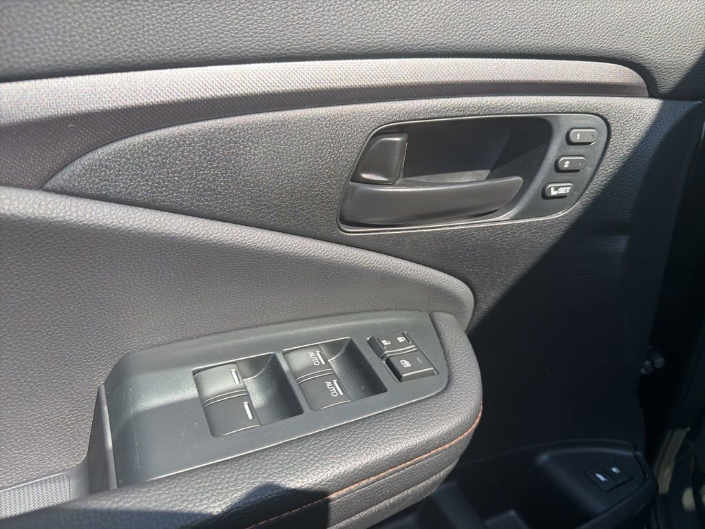Used 2023 Honda Passport TrailSport image 27