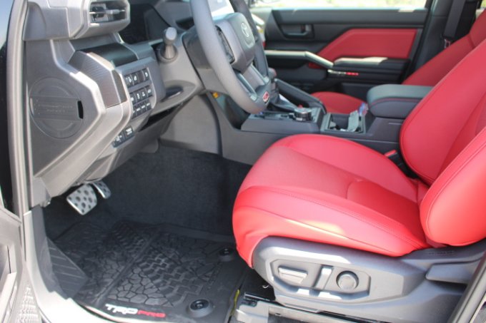 New 2026 Toyota Tacoma TRD Pro AWD/4WD image 12
