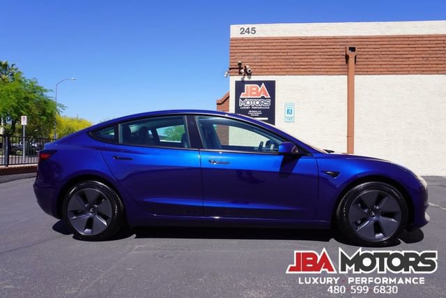 Used 2023 Tesla Model 3 Standard Range image 11