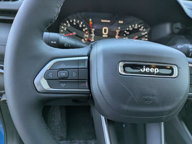 New 2026 Jeep Compass Latitude w/ Sun and Sound Group AWD/4WD image 23