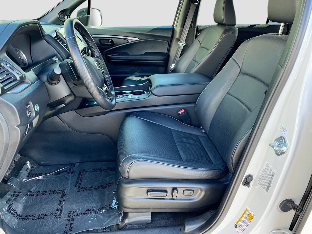 Used 2025 Honda Passport EX-L image 20