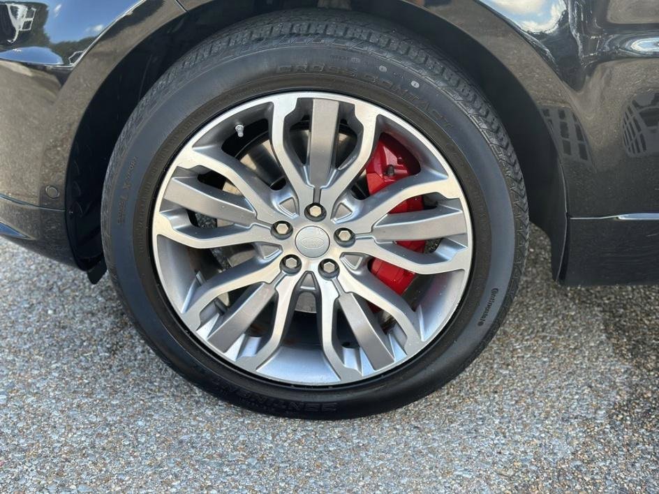 Used 2017 Land Rover Range Rover Sport HSE Dynamic image 10